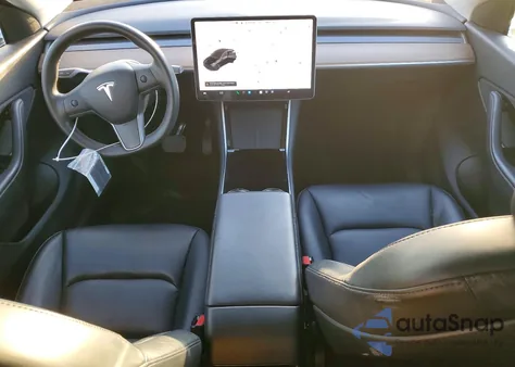 2020 Tesla Model Y z USA, uszkodzony, nr VIN 5YJYGDEEXLF052767